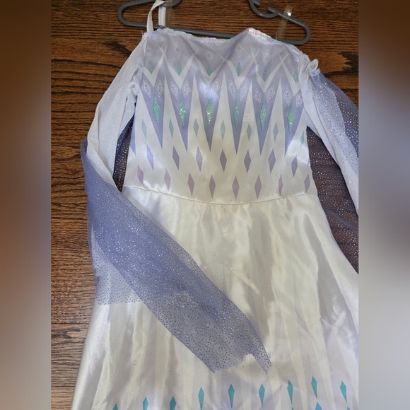 Disney FROZEN II dress Size 4-6x With Matching Shoes - Picture 5 of 8